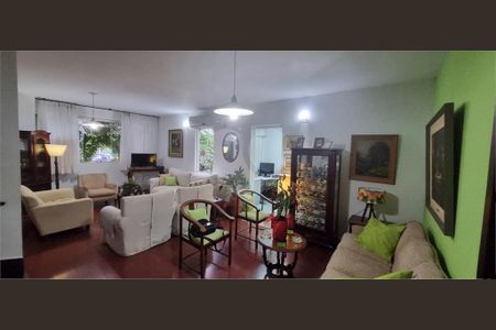 Casa de condomínio à venda com 143m², 3 quartos e 3 vagas