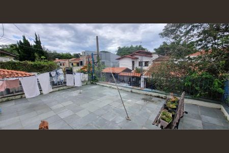 Casa de condomínio à venda com 143m², 3 quartos e 3 vagas