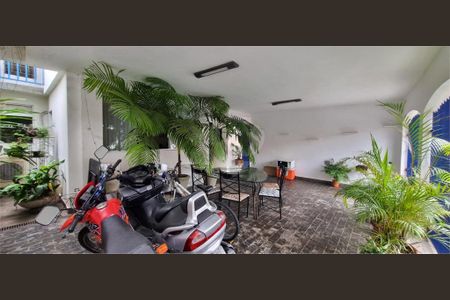 Casa de condomínio à venda com 143m², 3 quartos e 3 vagas
