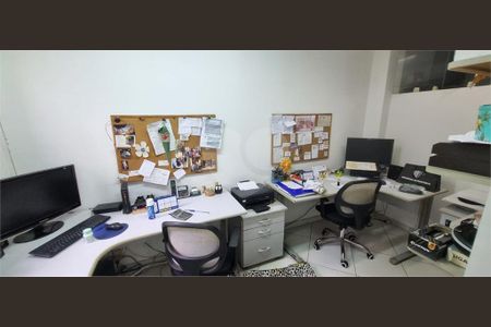 Casa de condomínio à venda com 143m², 3 quartos e 3 vagas