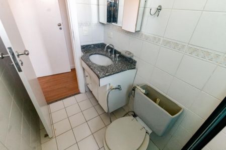 Apartamento à venda com 58m², 2 quartos e 1 vagaBanheiro da Suíte