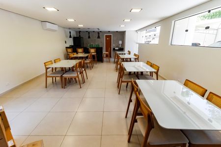 Apartamento à venda com 58m², 2 quartos e 1 vagaÁrea comum - Salão de festas