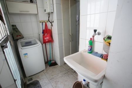 Apartamento para alugar com 120m², 3 quartos e 1 vagaÁrea de Serviço