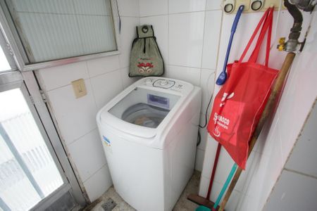 Apartamento para alugar com 120m², 3 quartos e 1 vagaÁrea de Serviço