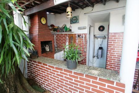 Apartamento para alugar com 120m², 3 quartos e 1 vaga Churrasqueira