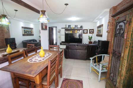Sala de apartamento para alugar com 3 quartos, 120m² em Anil, Rio de Janeiro