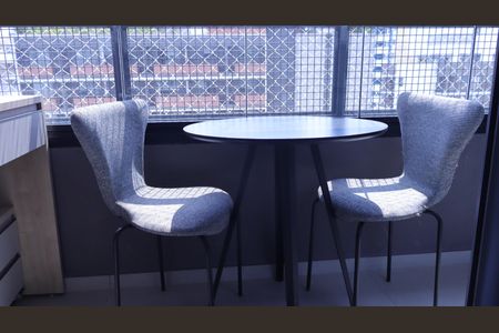 Varanda de kitnet/studio para alugar com 1 quarto, 26m² em Consolação, São Paulo