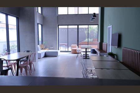 Studio para alugar com 26m², 1 quarto e sem vagaSalão de Festas