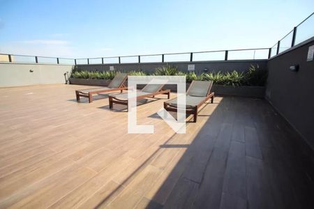 Studio para alugar com 26m², 1 quarto e sem vaga Studio para alugar com 26m², 1 quarto e sem vagaÁrea comum - Piscina