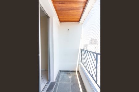 Sacada de apartamento para alugar com 3 quartos, 69m² em Continental, Osasco