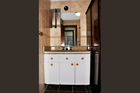 Apartamento à venda com 90m², 3 quartos e 1 vagaDetalhe - Banheiro Social