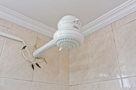 Apartamento para alugar com 90m², 3 quartos e 1 vaga Apartamento para alugar com 90m², 3 quartos e 1 vagaBanheiro da Suíte