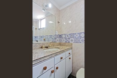 Apartamento para alugar com 90m², 3 quartos e 1 vaga Apartamento para alugar com 90m², 3 quartos e 1 vagaBanheiro da Suíte