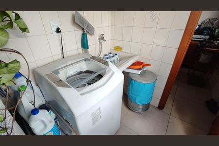 Apartamento para alugar com 54m², 2 quartos e 1 vagaÁrea de Serviço