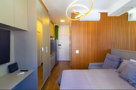 Quarto de kitnet/studio para alugar com 1 quarto, 23m² em Vila Cordeiro, São Paulo