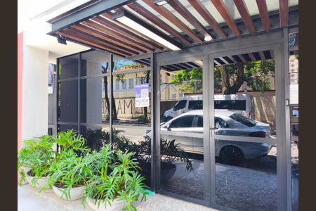 Studio para alugar com 24m², 1 quarto e sem vagaFachada + Plaquinha