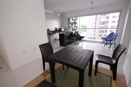 Sala de apartamento para alugar com 3 quartos, 80m² em Setor Bueno, Goiânia