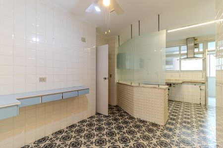 Apartamento para alugar com 220m², 4 quartos e 2 vagasCozinha