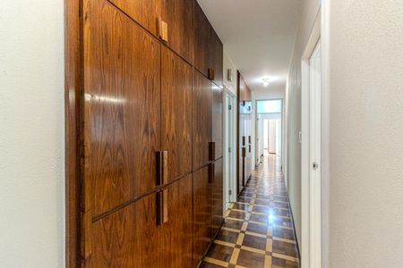 Corredor de apartamento para alugar com 4 quartos, 220m² em Santa Cecilia, São Paulo