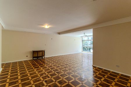 Apartamento para alugar com 220m², 4 quartos e 2 vagasSala