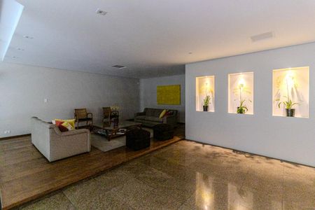 Apartamento para alugar com 220m², 4 quartos e 2 vagasHall Social