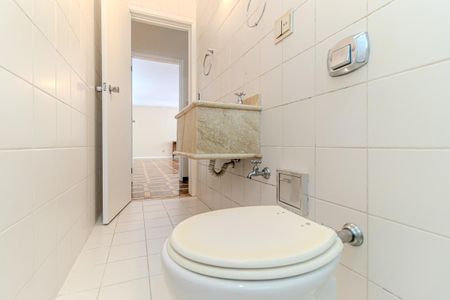 Apartamento para alugar com 220m², 4 quartos e 2 vagasBanheiro 2