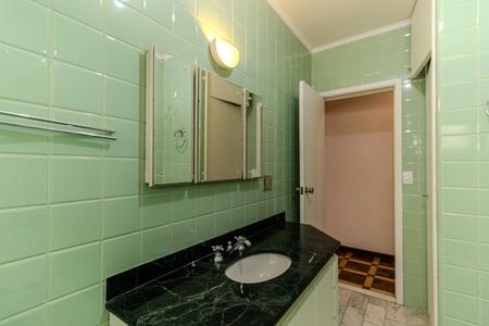 Apartamento para alugar com 220m², 4 quartos e 2 vagasBanheiro 1