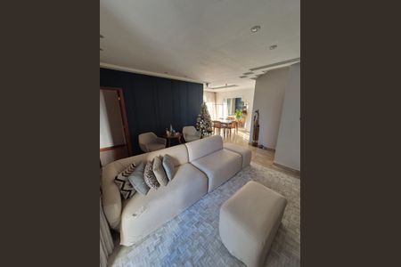 Sala  de apartamento à venda com 4 quartos, 137m² em Lourdes, Belo Horizonte