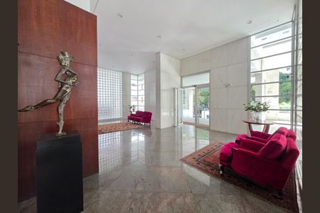 Apartamento à venda com 137m², 4 quartos e 2 vagasHall de entrada 