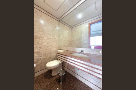 Apartamento à venda com 137m², 4 quartos e 2 vagasLavabo 