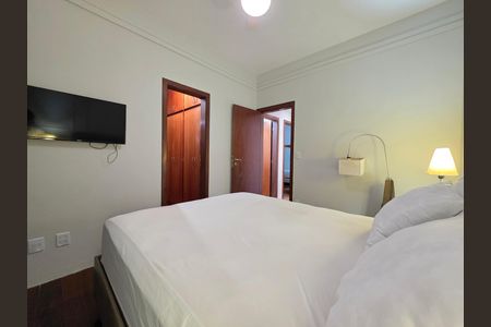 Apartamento à venda com 137m², 4 quartos e 2 vagasQuarto Suíte 