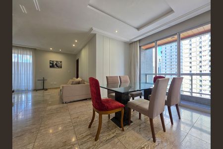 Apartamento à venda com 137m², 4 quartos e 2 vagasSala 
