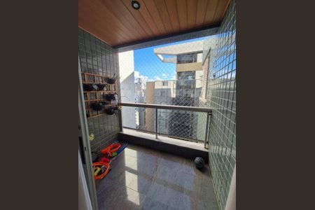 Varanda  de apartamento à venda com 4 quartos, 137m² em Lourdes, Belo Horizonte