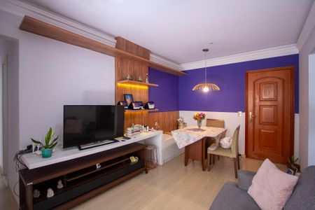Sala de apartamento para alugar com 2 quartos, 57m² em Boaçu, São Gonçalo