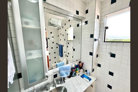 Apartamento à venda com 85m², 2 quartos e 2 vagasBanheiro da Suíte 2