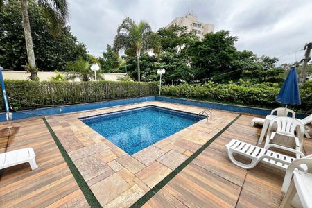 Apartamento à venda com 85m², 2 quartos e 2 vagasÁrea comum - Piscina