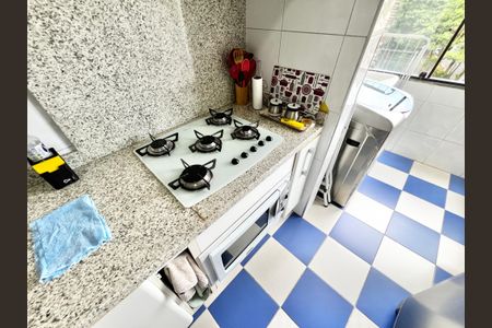 Apartamento à venda com 85m², 2 quartos e 2 vagasCozinha