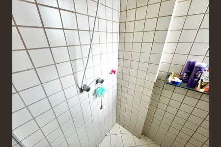 Apartamento à venda com 85m², 2 quartos e 2 vagasBanheiro da Suíte 1 ( Suíte americana )