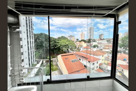 Apartamento à venda com 85m², 2 quartos e 2 vagasÁrea de Serviço Vista 