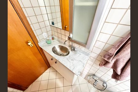 Apartamento à venda com 85m², 2 quartos e 2 vagasBanheiro da Suíte 1 ( Suíte americana )