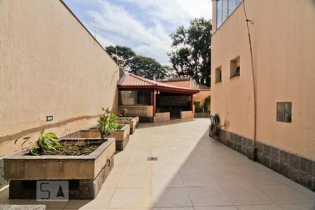 Apartamento à venda com 85m², 2 quartos e 2 vagasÁrea externa