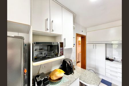 Apartamento à venda com 85m², 2 quartos e 2 vagasCozinha