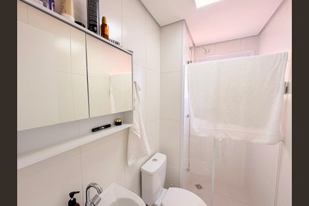 Apartamento à venda com 78m², 3 quartos e 2 vagasBanheiro Social
