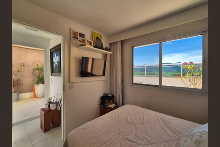 Apartamento para alugar com 149m², 3 quartos e 1 vaga Apartamento para alugar com 149m², 3 quartos e 1 vagaSuíte