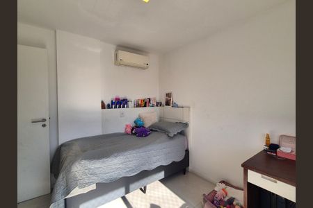 Apartamento para alugar com 149m², 3 quartos e 1 vaga Apartamento para alugar com 149m², 3 quartos e 1 vagaQuarto