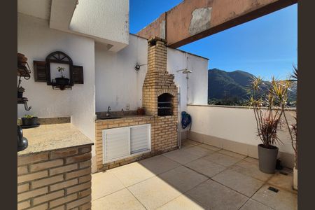 Apartamento para alugar com 149m², 3 quartos e 1 vaga Apartamento para alugar com 149m², 3 quartos e 1 vagaTerraço