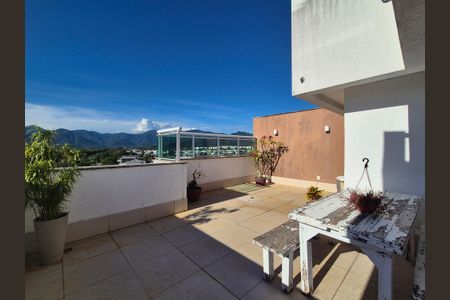 Apartamento para alugar com 149m², 3 quartos e 1 vaga Apartamento para alugar com 149m², 3 quartos e 1 vagaTerraço