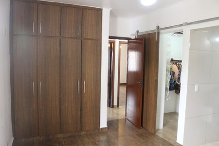 Apartamento à venda com 181m², 4 quartos e 3 vagasSuíte