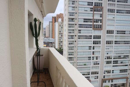 Apartamento à venda com 181m², 4 quartos e 3 vagasSacada