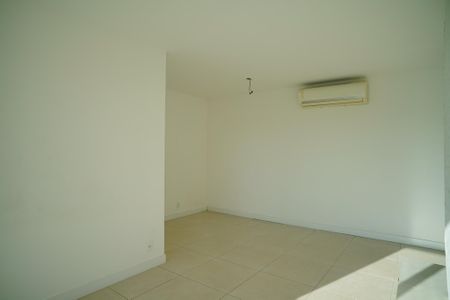 Apartamento à venda com 100m², 3 quartos e 2 vagas Apartamento à venda com 100m², 3 quartos e 2 vagasSala